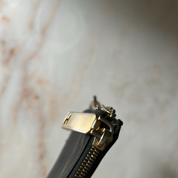 FENDI BLACK LEATHER KEY CHAIN CARD WALLET - Picture 13 of 16